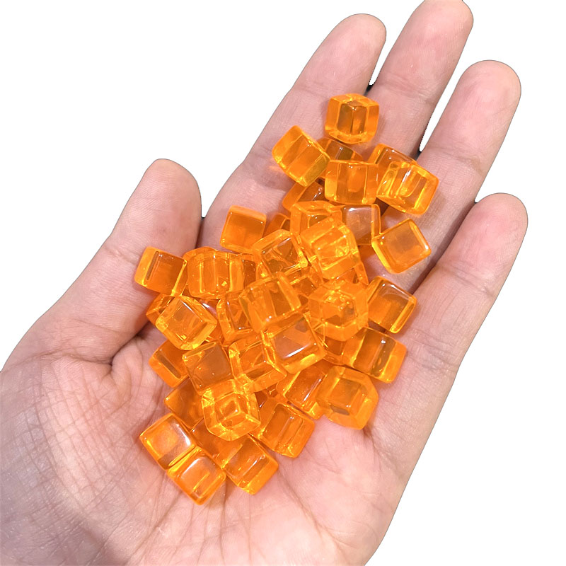 100pcs/set 8mm Clear Cube Dice - Board Game Quiz recensione e prezzo