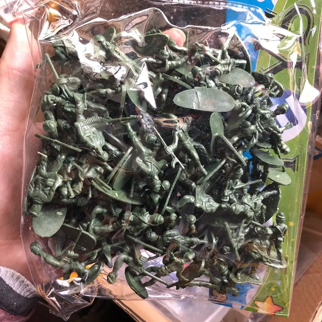 100pcs/lot Hot Bag Soldier Toy - Board Game Risk recensione e prezzo